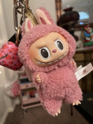 Labubu The Monsters Exciting Macaron Series Plush Pendant Blind Box photo review