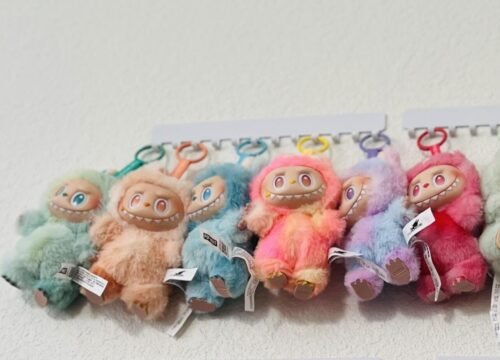 Labubu The Monsters Exciting Macaron Series Plush Pendant Blind Box photo review