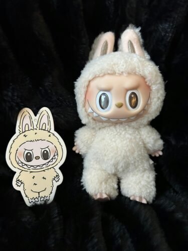 LABUBU THE MONSTERS - Have a Seat Vinyl Plush Dolls, Blind Box photo review